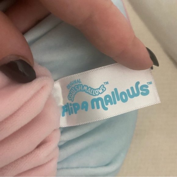 Squishmallow 12" Flip a Mallows Waylon & Trina Easter - Picture 13 of 16